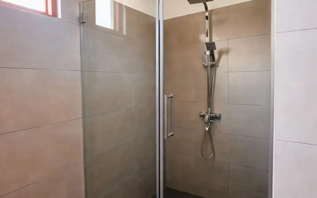 Отель Park Street Suites Colombo