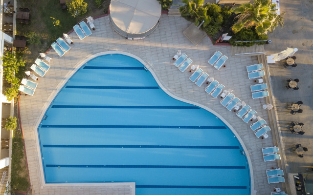 Armas Gul Beach (ex. Otium Gul Beach Resort)