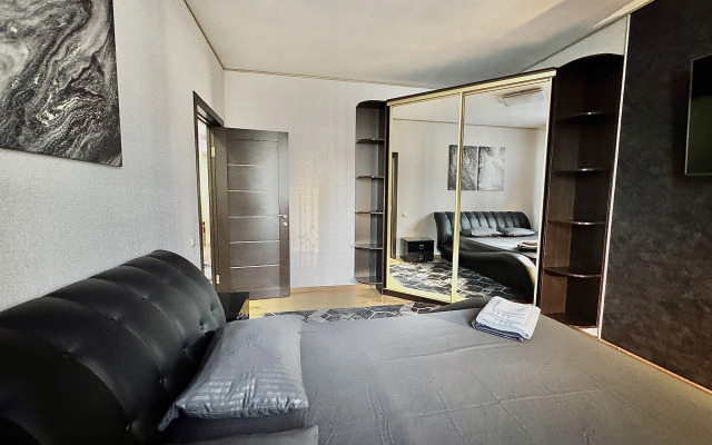V 3 Minutakh ot Morya Private House