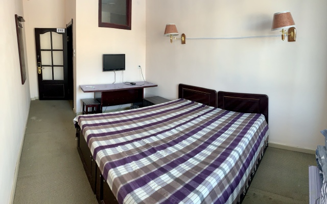 Lucky Star Hostel