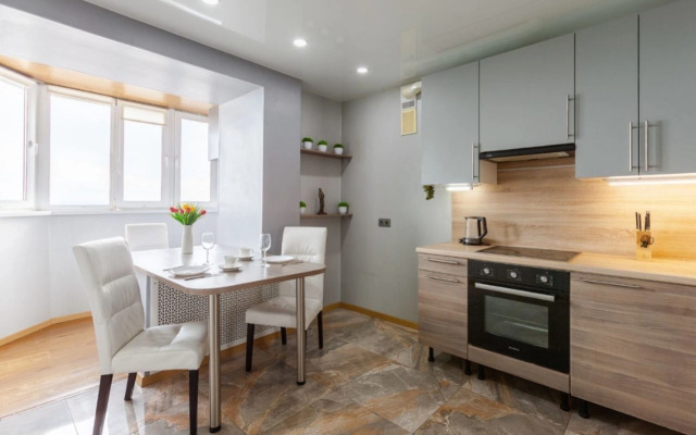 Na Ulitse Balakovskaya 6A Flat