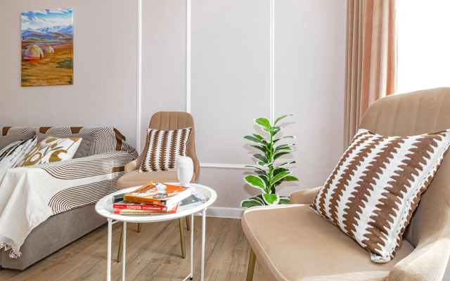 Trekhkomnatnie Ryadom S Trts Abu Dhabi Plaza Apartments