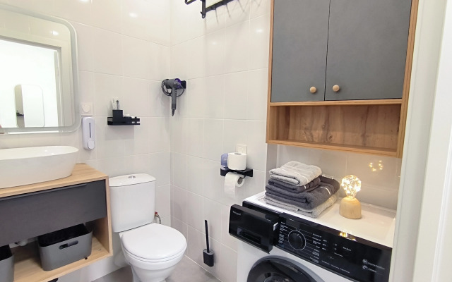 Квартира 1+кв. Бирюза ул. Юрия Рогачева 37м2