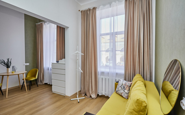 IYUN Na 7-J Linii Guest House