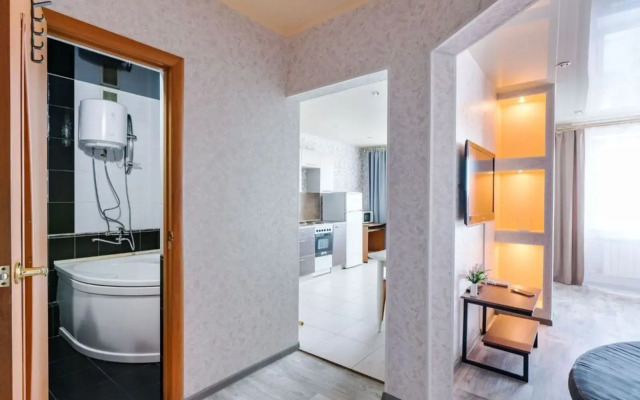 Na Ostrovskogo 75/1 Flat