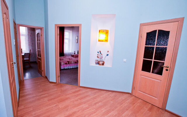 Feelathome Apartments on Nevsky