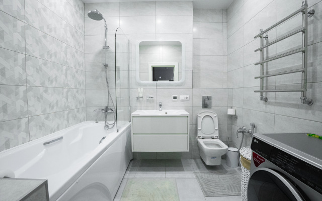 Апартаменты трехкомнатные с видом на море и город