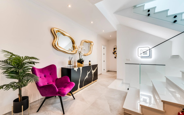 All About Villa Estrella de Oro