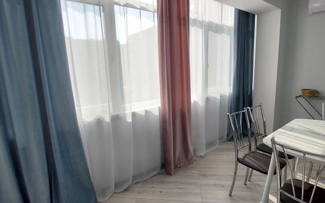 Dvukhkomnatnaya V Tsentre Gagry Flat