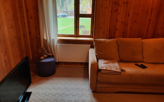 I Banya V Kratovo House