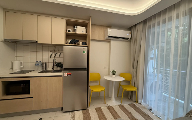 Super u Morya Plyazh Kamala Peshkom Flat
