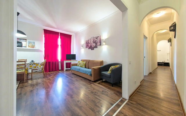 Апартаменты Невский