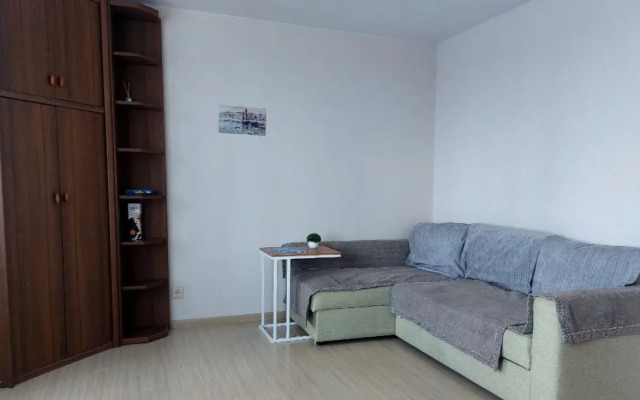 Prostornaya Na Drevlyanke Flat