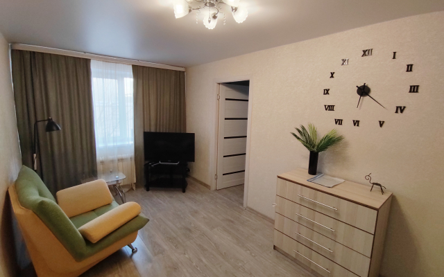 Na Lenina Vozle Murmansk Moll Flat