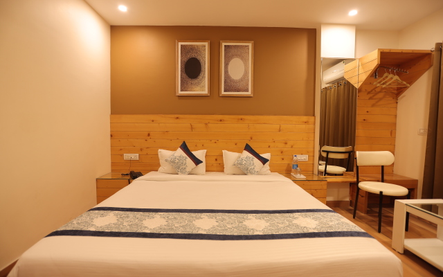 The Grand Uddhav Hotel