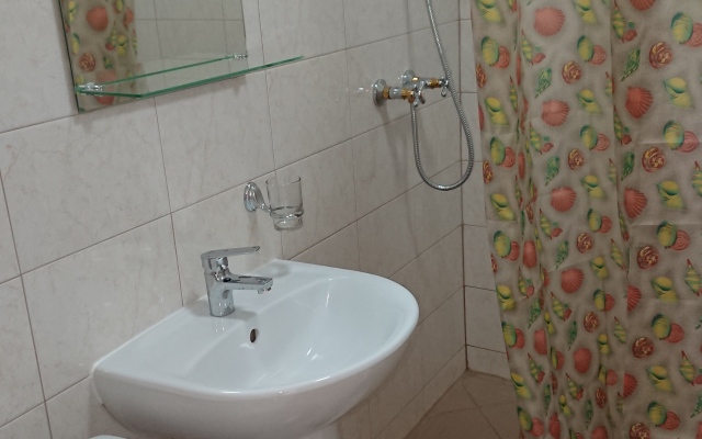Rich Guest House