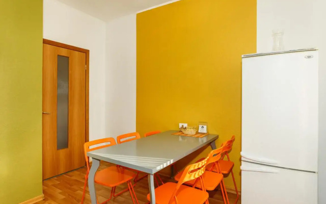 2-room Etazhidejli Avtovokzal Apartment