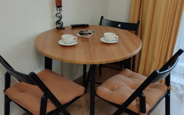 Квартира на Мелик-Карамова 4