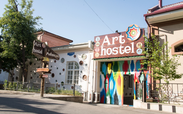 Art Hostel