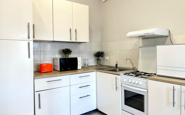 Апартаменты SpbStay с 3 спальнями на Некрасова 1