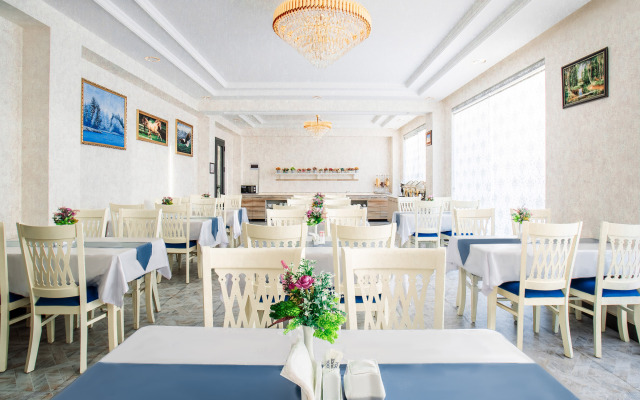 Manifa Hotel