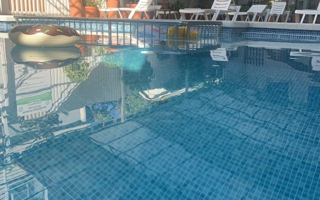 Garmoniya Hotel
