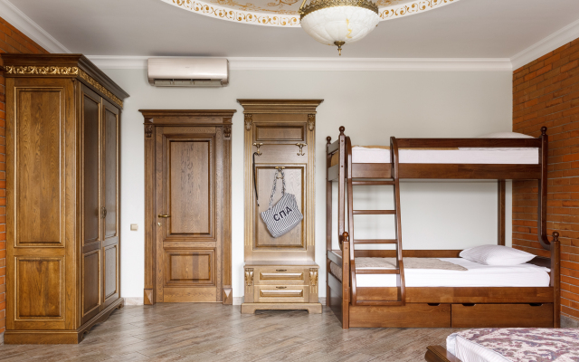 Dakhovskaya Sloboda Hotel