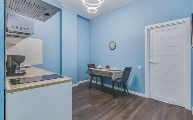 Квартира с Просторной Кухней и Дизайнерским Интерьером в Медведково