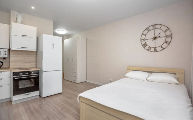 V Dome S Zakrytoy Territoriey Flat