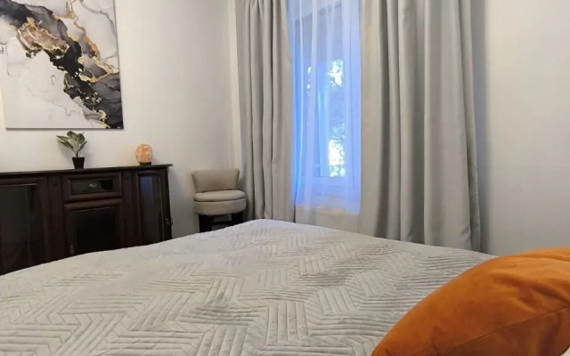 Apartamenty Vyborg Velvet Aparts Trehkomnatnye v Centre s Parkovkoj