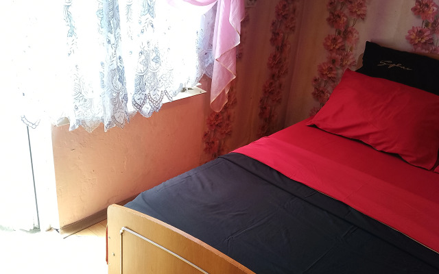 Yuzhny M Guest House