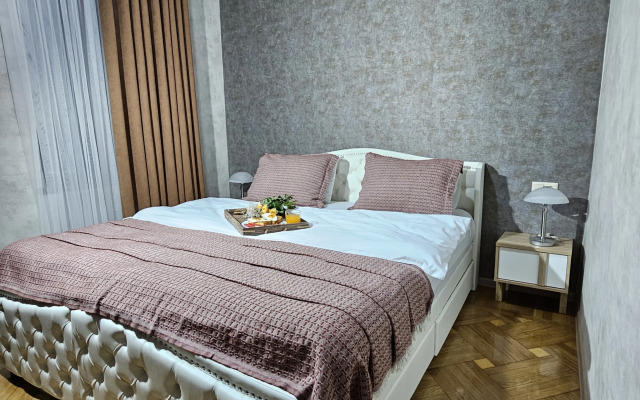 Memory Basket Mini Hotel