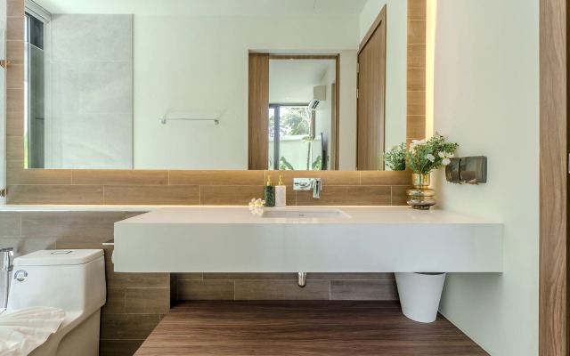 Aileen Layan 6 Villa