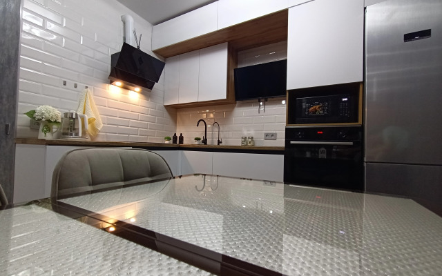 Na Ulitse Vzlyotnaya 11/1 Flat