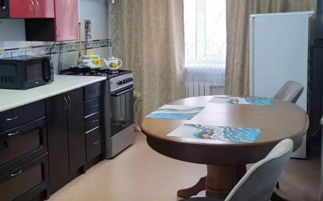 Kvartira uutnaa 2h komnatnaa radom zd vokzal