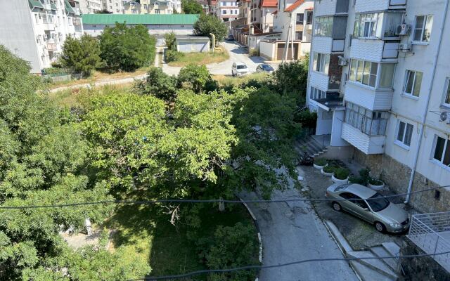 Апартаменты 351 Молодёжная 1