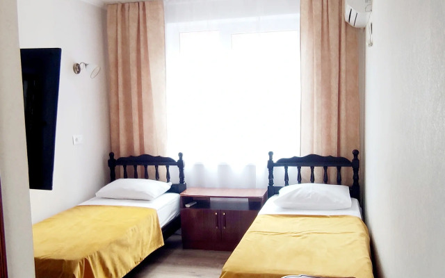 Yuzhny Briz Guest House