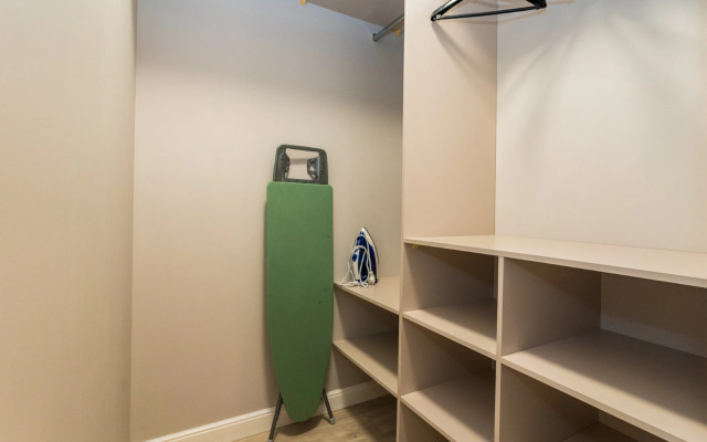 Na Zelyonom Bulvare 25 Flat