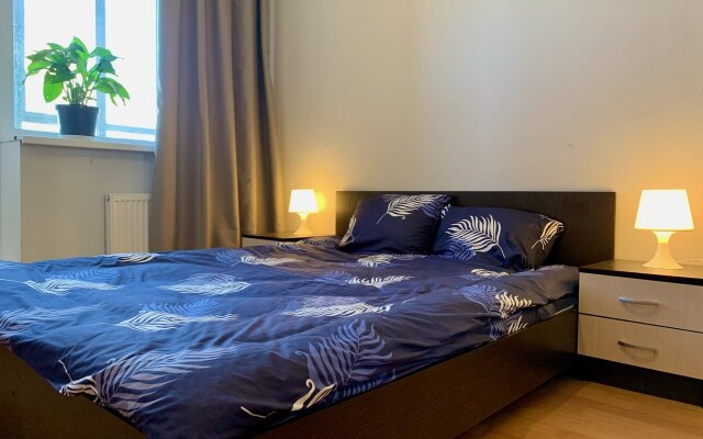 Квартира 2ккв у метро Парнас