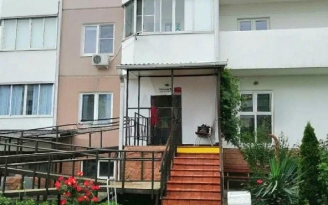 Апартаменты на Надежды 3