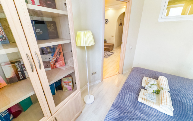 S zaseleniyem Lutshiy servis Posutochno50 Apartments