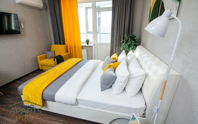 Квартира Aparts Pro Видовая 3-х местная студия с панорамным балконом в ЖК Арго на 12 этаже