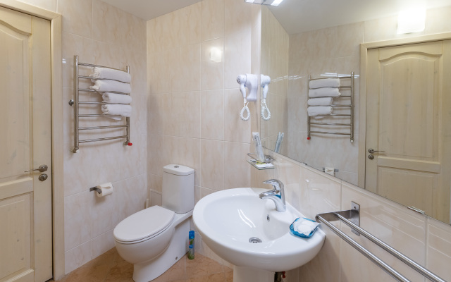 Loyal Guest House