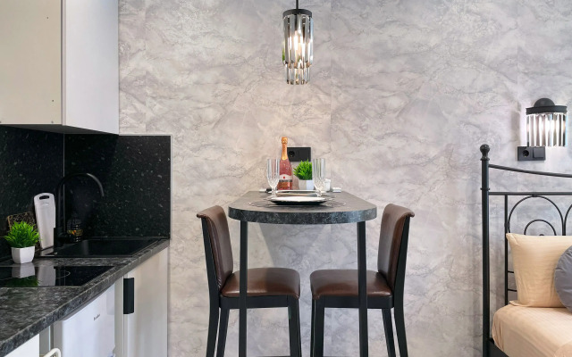 Krasivaya S Dzhakuzi Dlya Dvoikh Flat