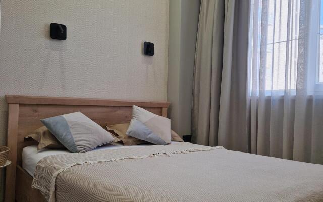 Ak  Art Layt Siti Apartments