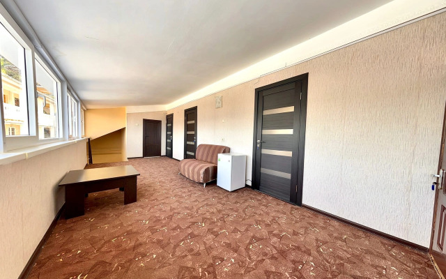 Dom Solntsa Guest house