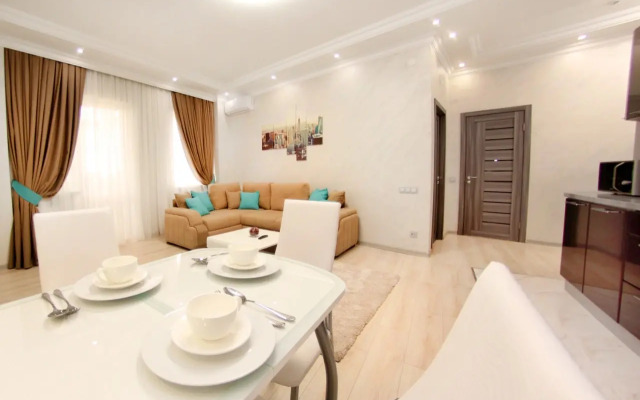 Dvukhkomnatnye Ryadom S Parkom Pervogo Prezidenta Apartments
