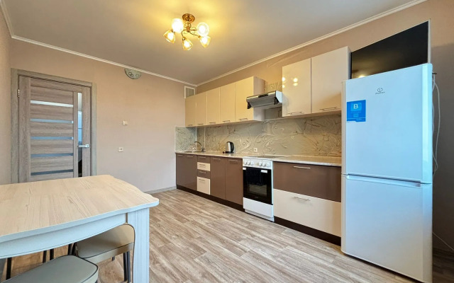 Amur Naberezhnaya Flat