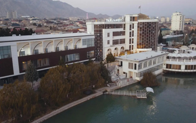 Parliament Palace Hotel