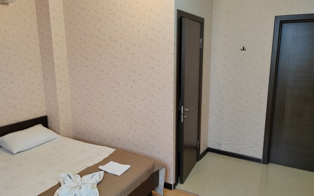 Avenyu Hotel
